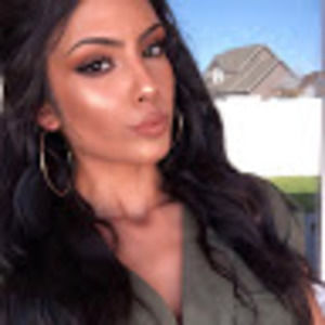 Meet your Posher, Araceli